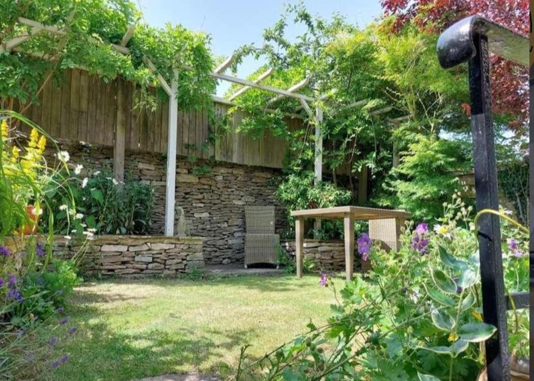 Coombers Mead Cottage Tetbury Kültér fotó