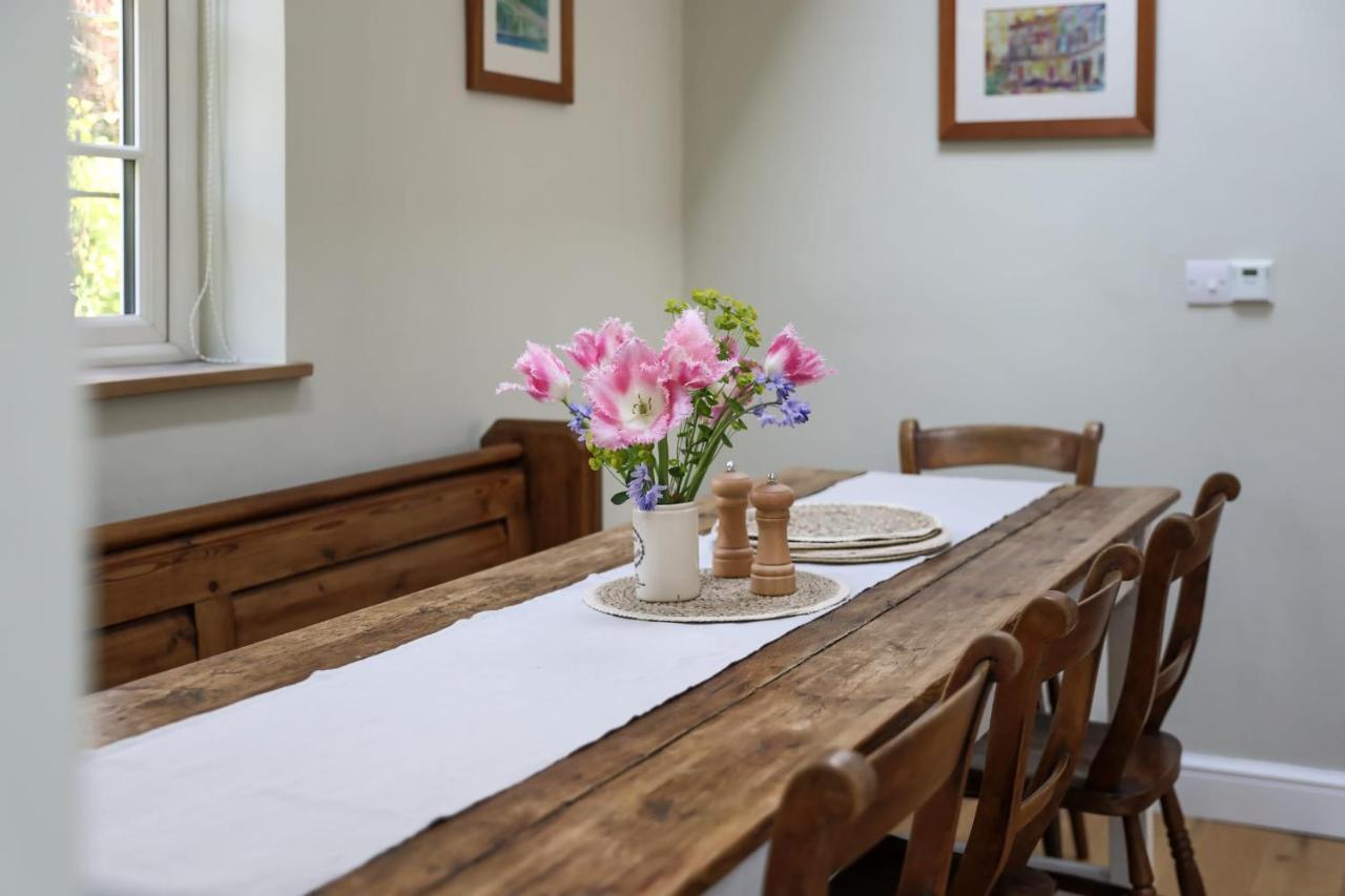 Coombers Mead Cottage Tetbury Kültér fotó